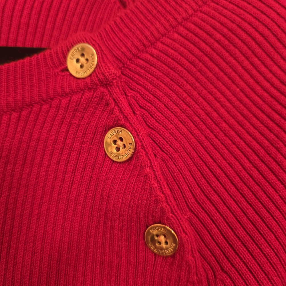 Women's Ribbed Pink Sweater - Picture 5 of 6